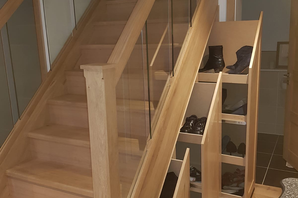 Storage under stairs Market-Harborough